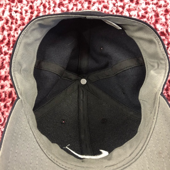 Men’s Nike Pro Classics Fitted Hat - Picture 3 of 5